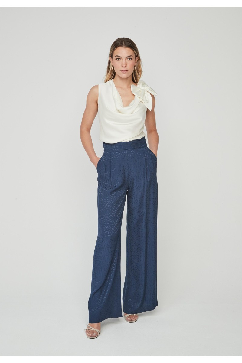 TOP UNIQUE TOP UNIQUE
