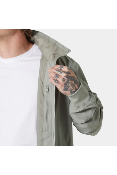 CAZADORA HELLY HANSEN