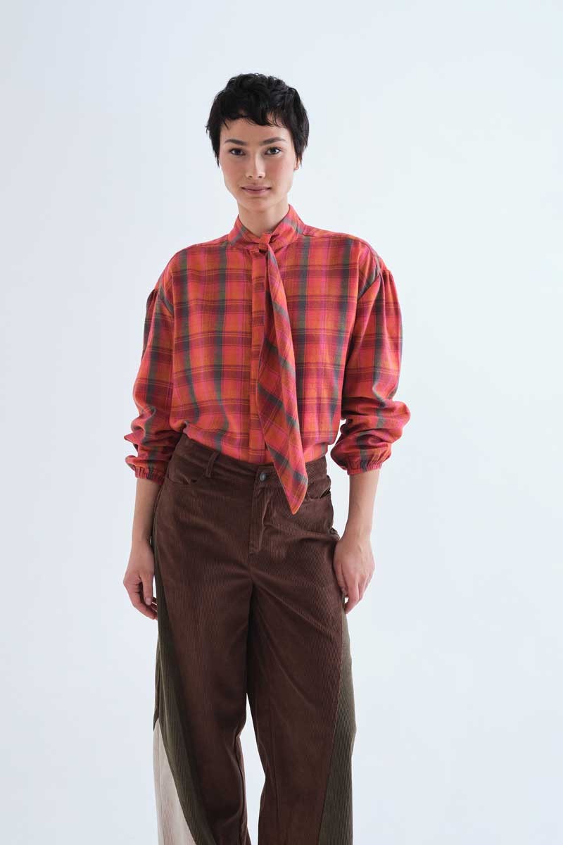 CAMISA COMPAÑIA FANTASTICA